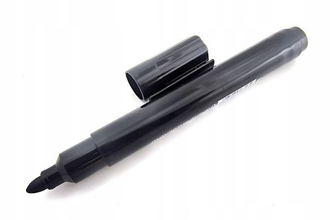 Marker permanentny czarny intensywny trwały uniwersalny STAR 65-0011